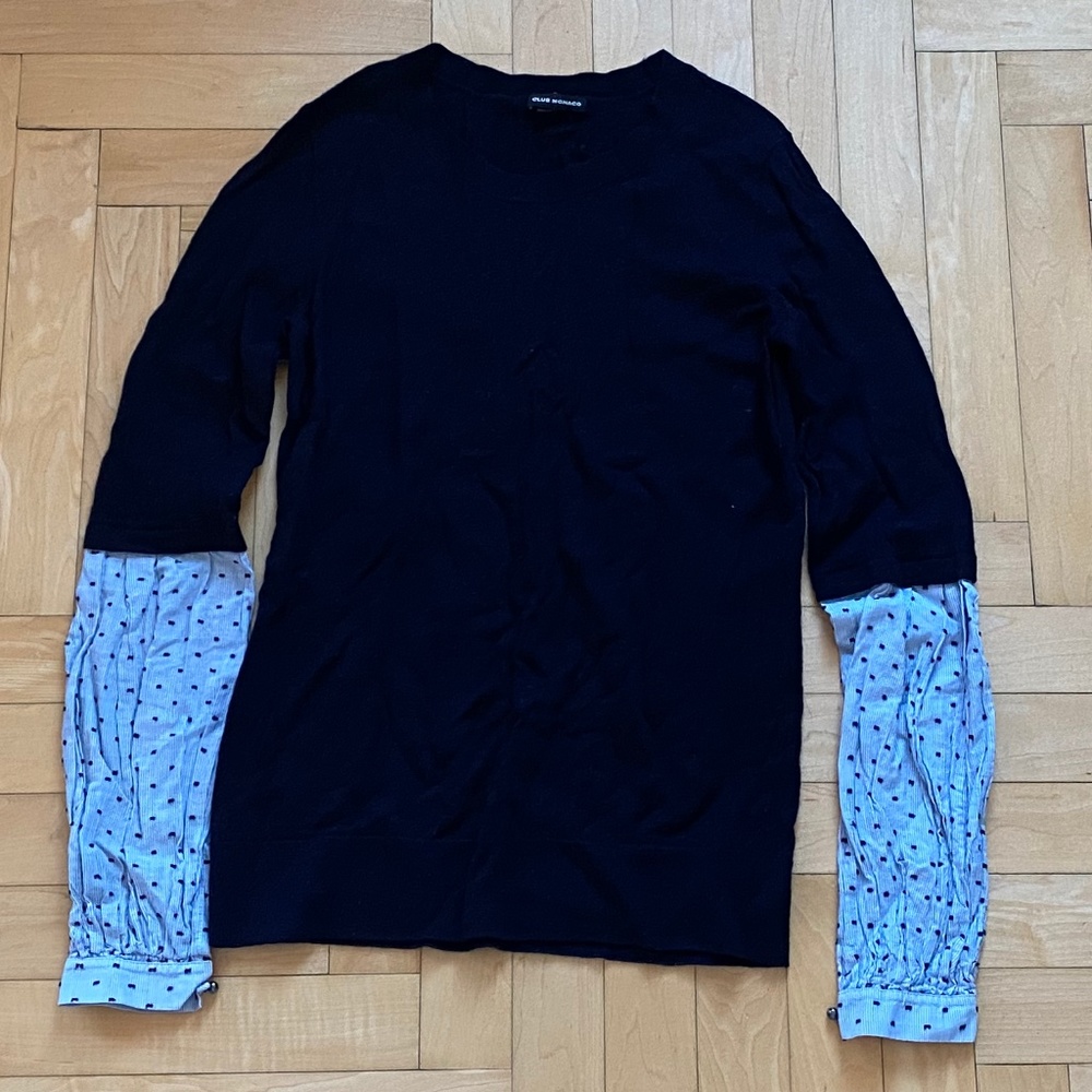CLUB MONACO SWEATER WITH TEXTURED WOVEN SLEEVES
